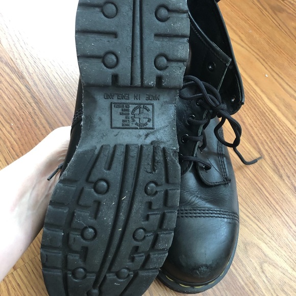 Dr Martens black boots men’s 10